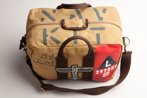 B17 Kit Bag